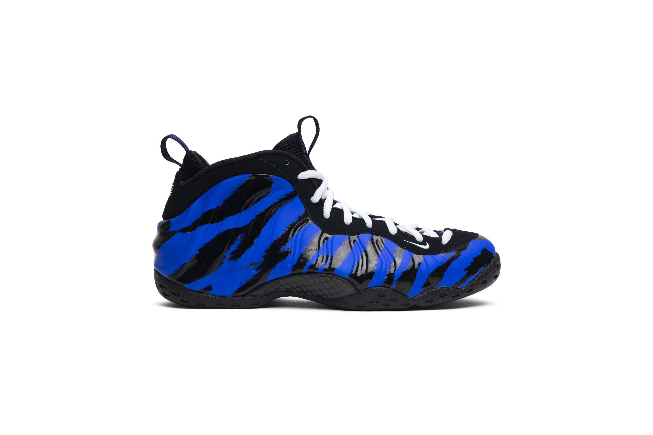 Nike Air Foamposite One 'Tiger Stripes' BV8161-400-1