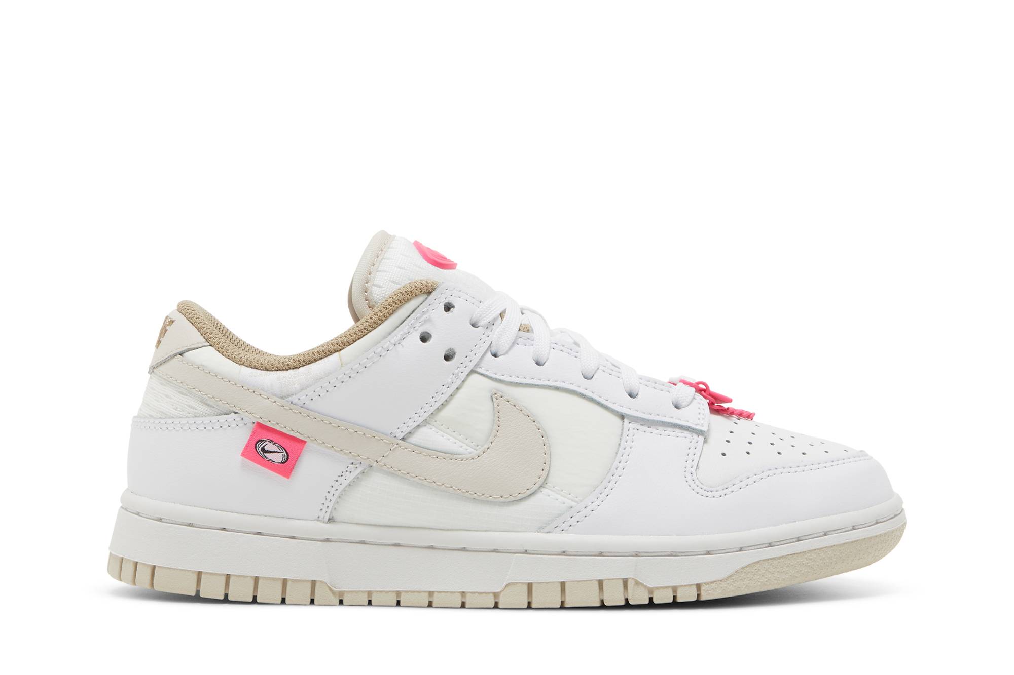 (Women) Nike Dunk Low 'Bling' DX6060-121-8