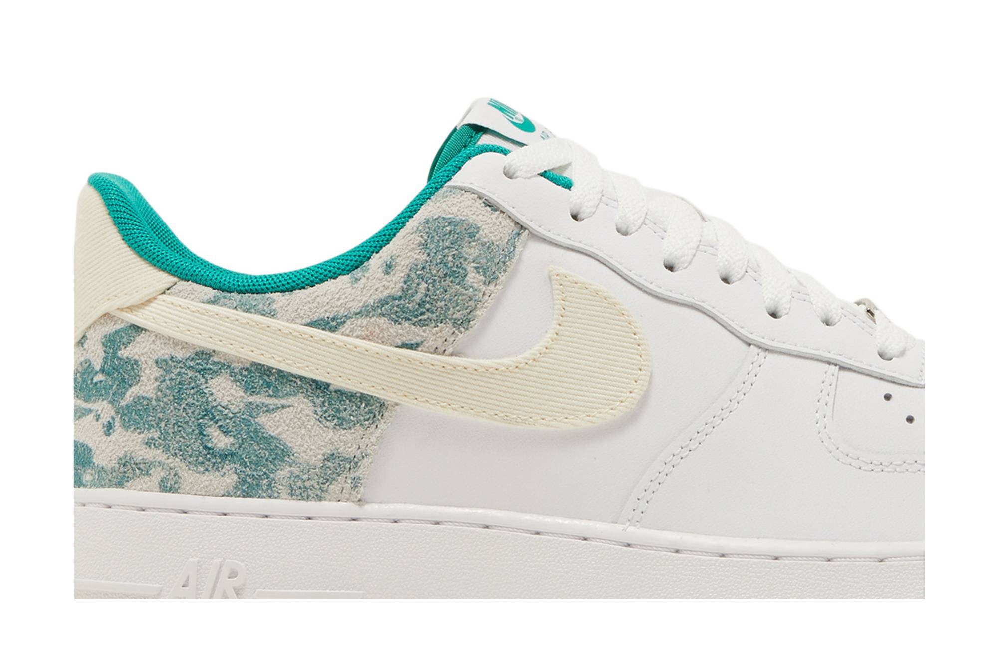 Nike Air Force 1 '07 LV8 'Neptune Green Camo' DX3365-100-6