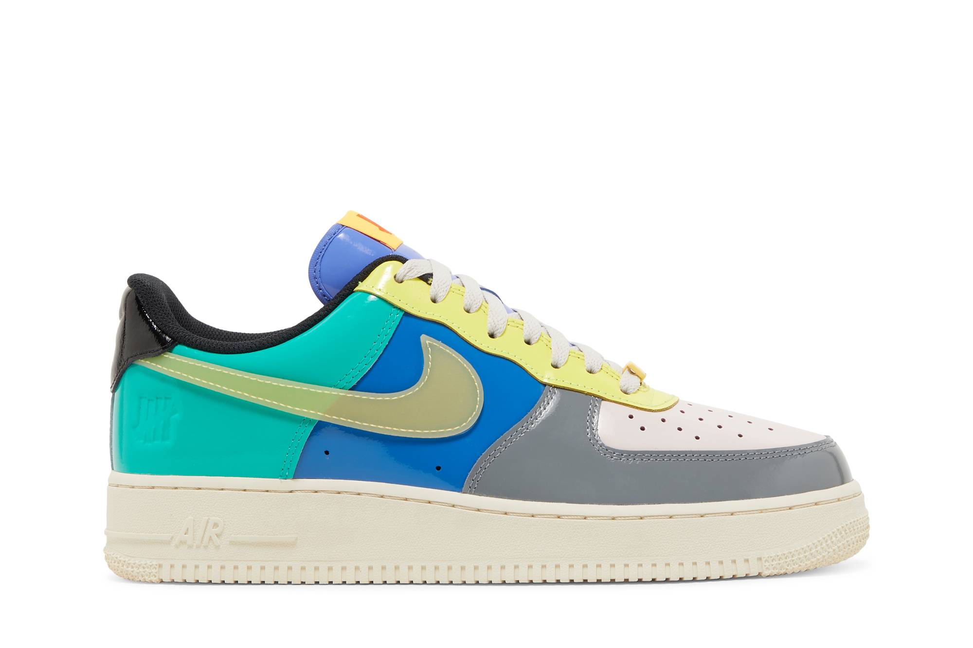 UNDEFEATED x Nike Air Force 1 Low 'Community' DV5255-001-8